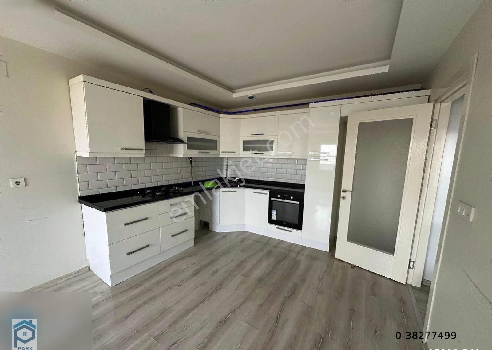 Park Emlak'tan Atatürk Mah.satılık Site İçi Satılık 2+1 Daire