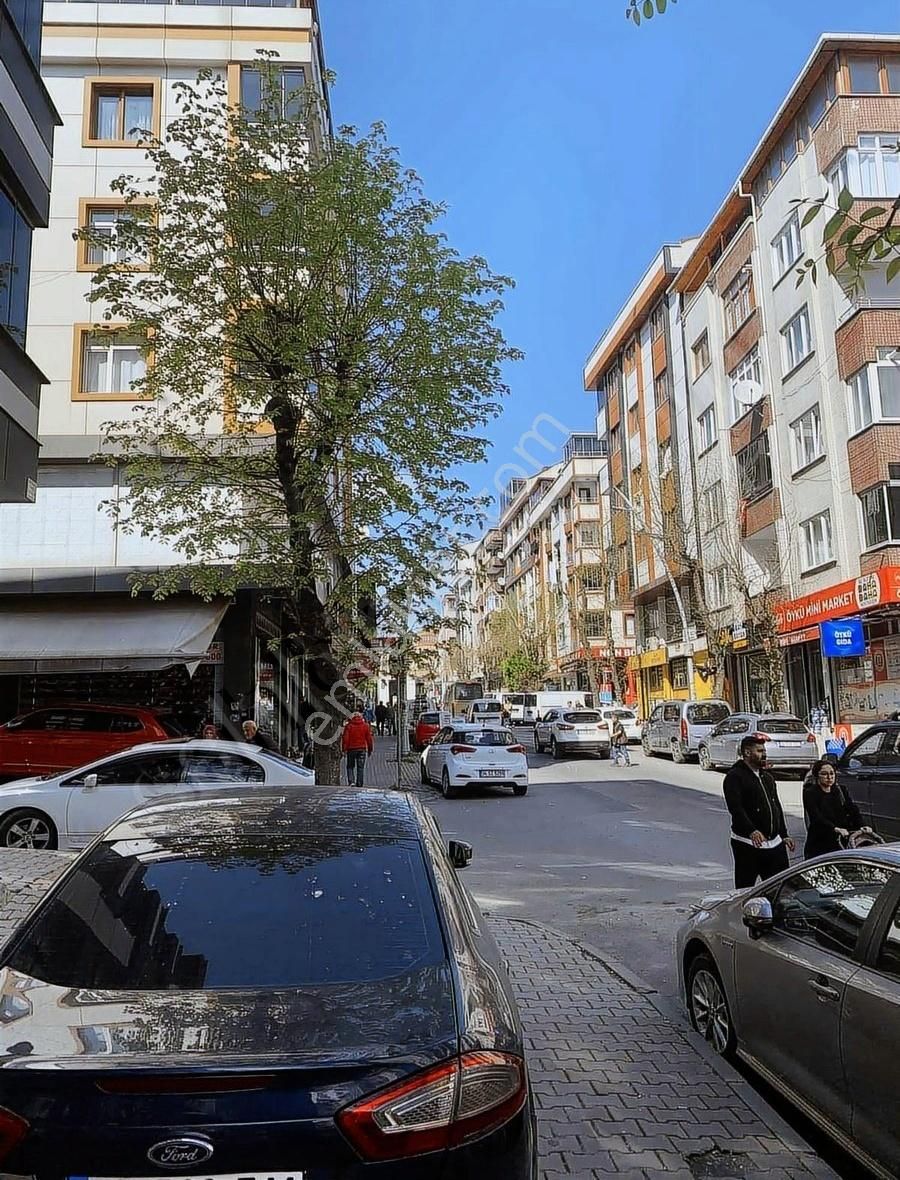 Mir Emlak & İnşaattan Satılık Cadde Üstü Depolu Giriş Dükkan