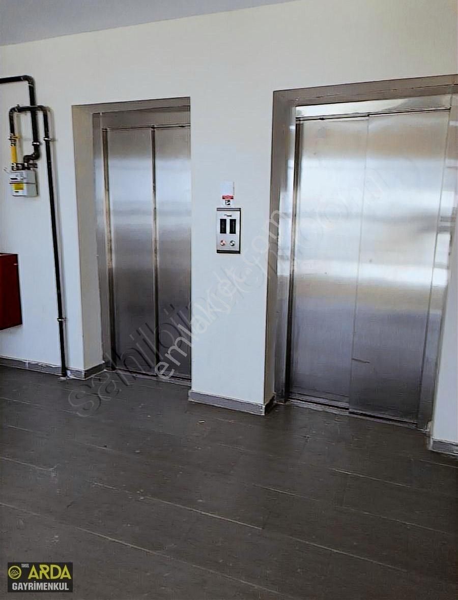 Carkıpare De 2+1 Satlık Kapalı Mutfak
