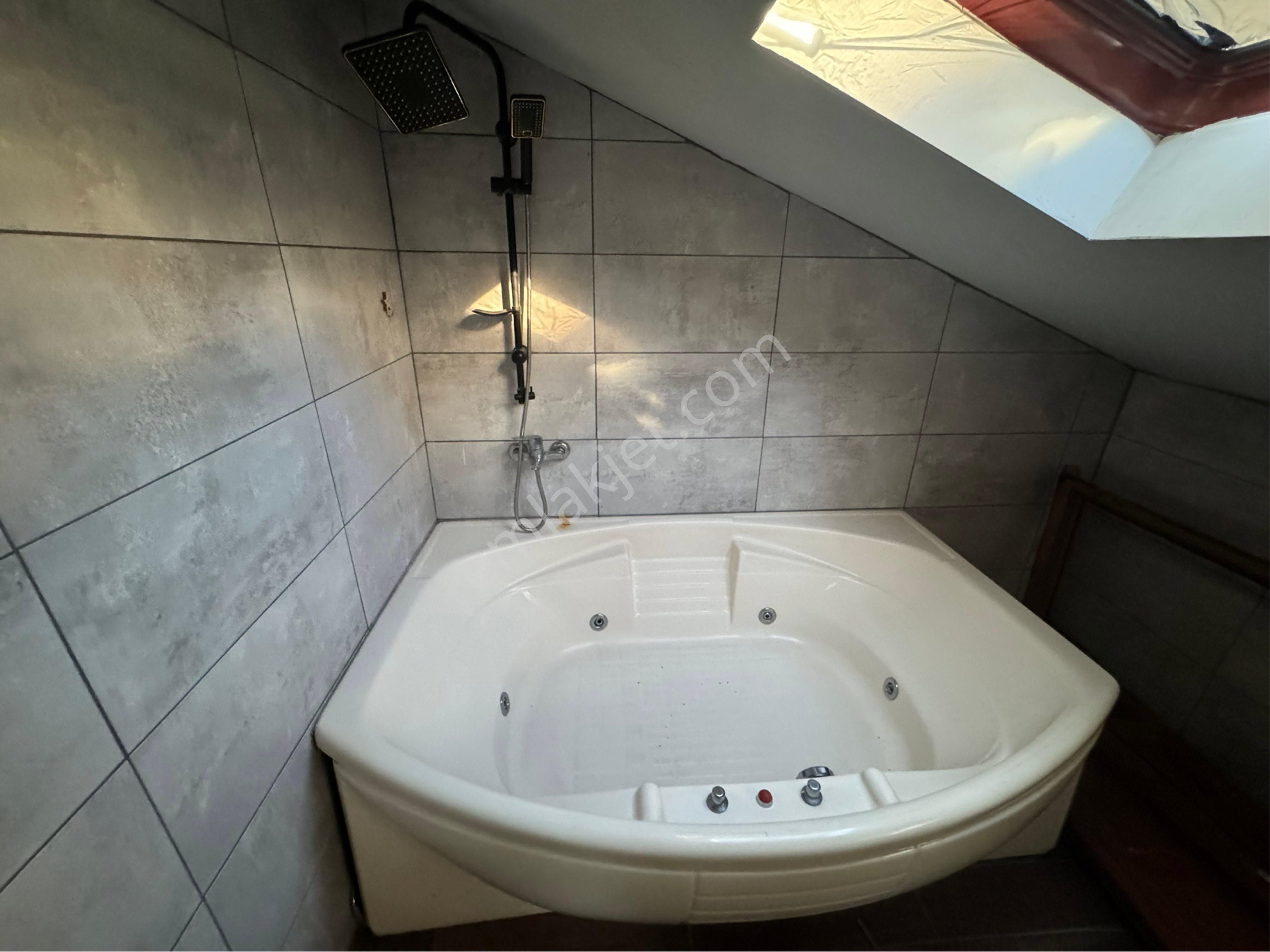Kağıthane Seyrantepe'de Kiralık Eşyalı Stüdyo Daireler - Görsel 18