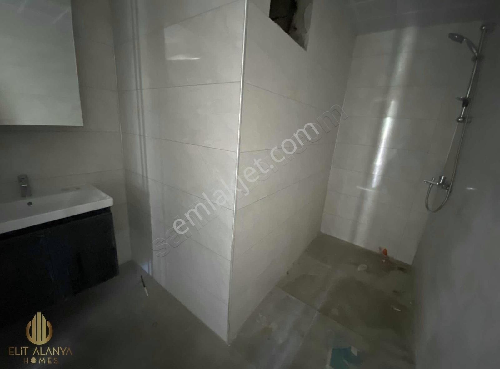 Alanya Çıplaklı Da 2+1 Ayrı Mutfak Daire