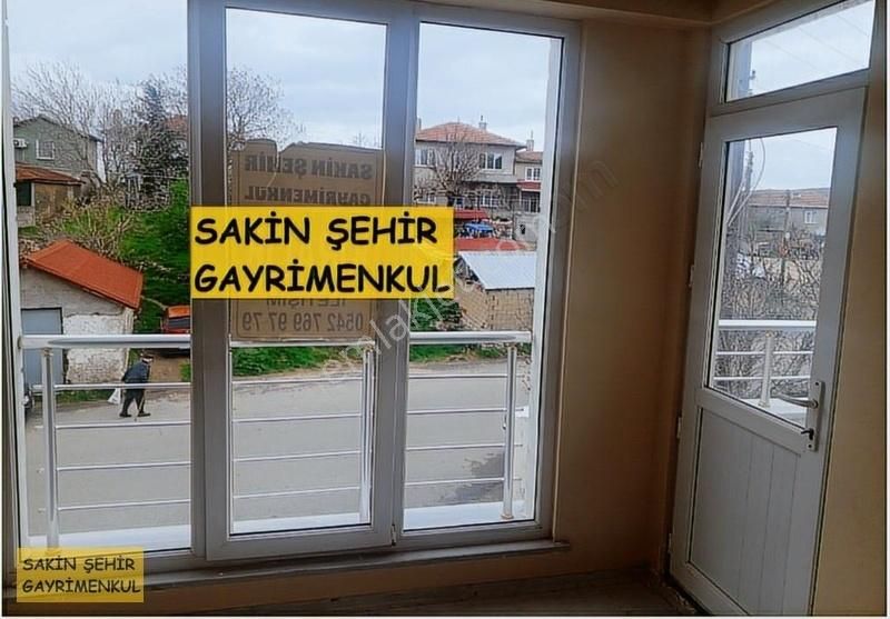 Yeni Bina'da Satılık 3+1 125 M2 Satılık Arakat Daire