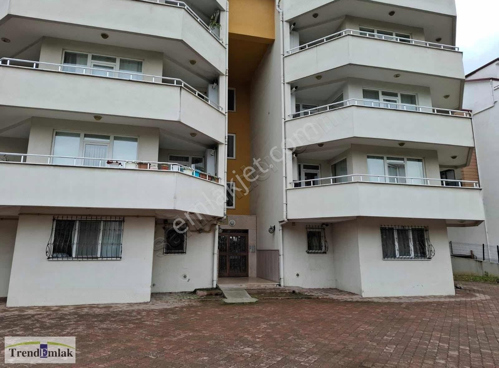 Plajyolu Eşyalı/eşyasız 3+1 Tramvaya Yürüme Mesafesinde Kiralık