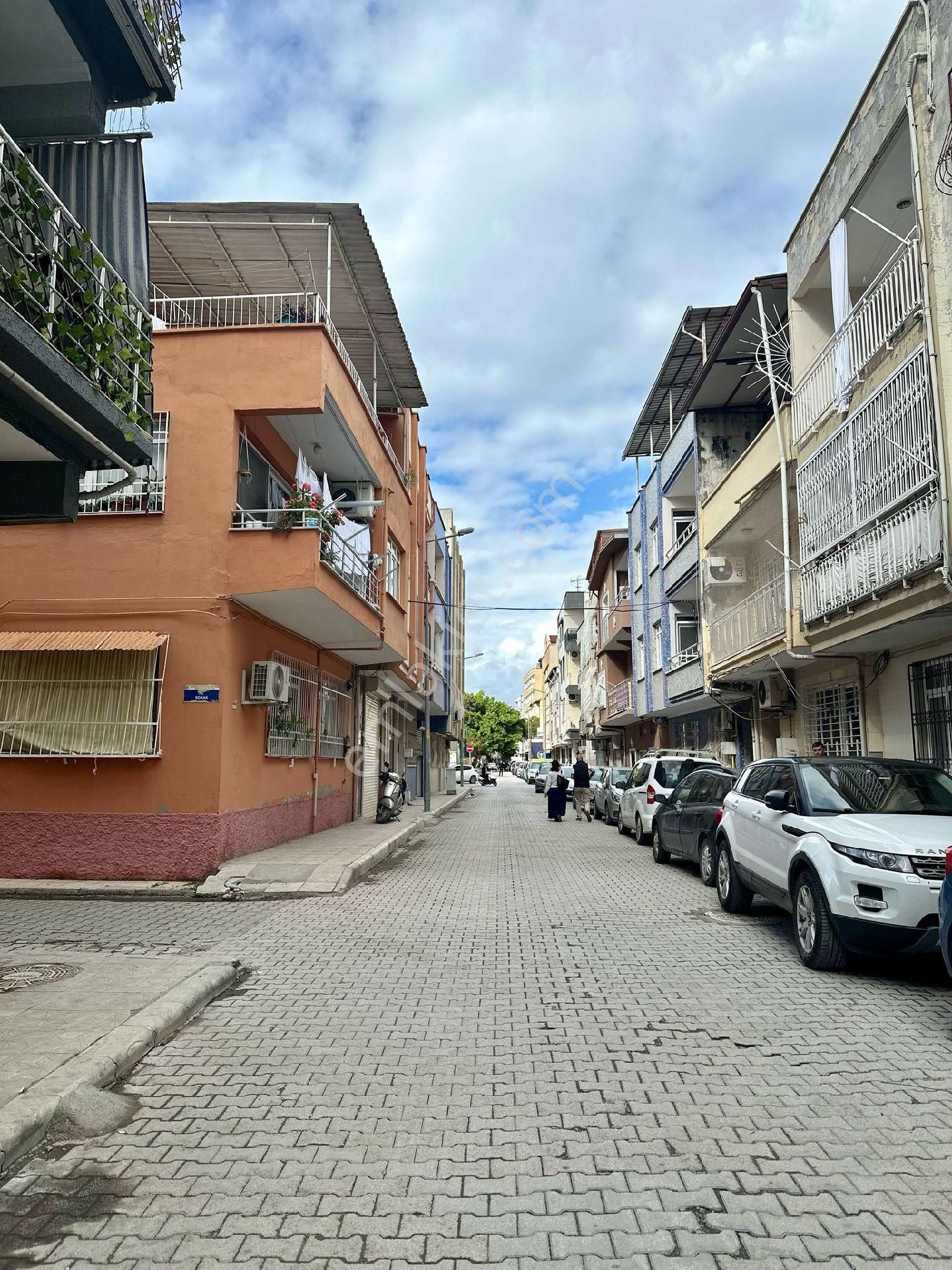 Peşin Yıllık 150.00] Tl Her İşe Uygun Wc Li Lavabolu Asma Katlı