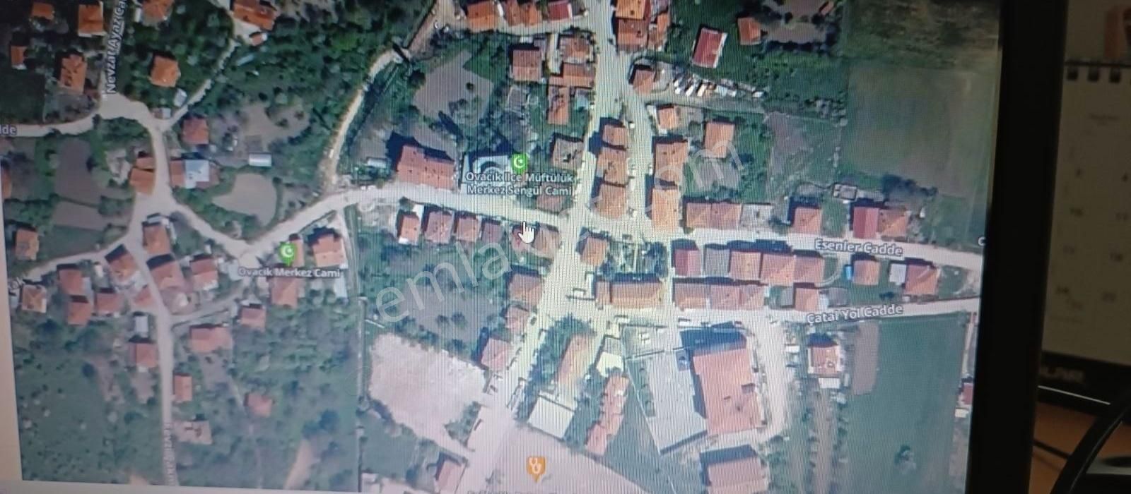 Karabük Ovacık Merkezde Satılık 9323 M2 Tarla