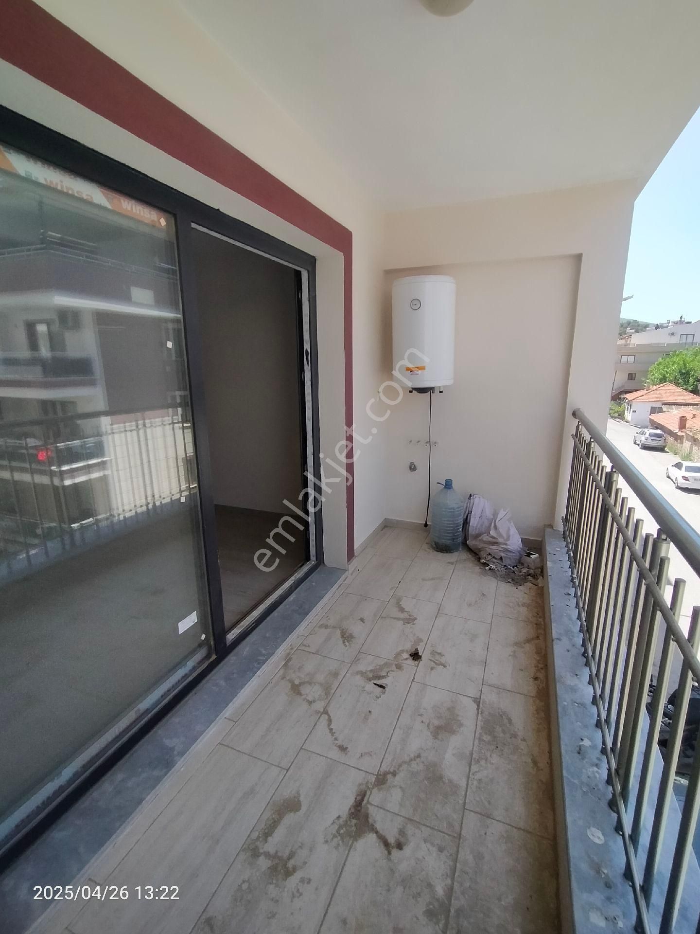 Saadet Korkmaz Emlak'tan Salimbey'de Isıtmalı 2+1 Satılık Dubleks Daire