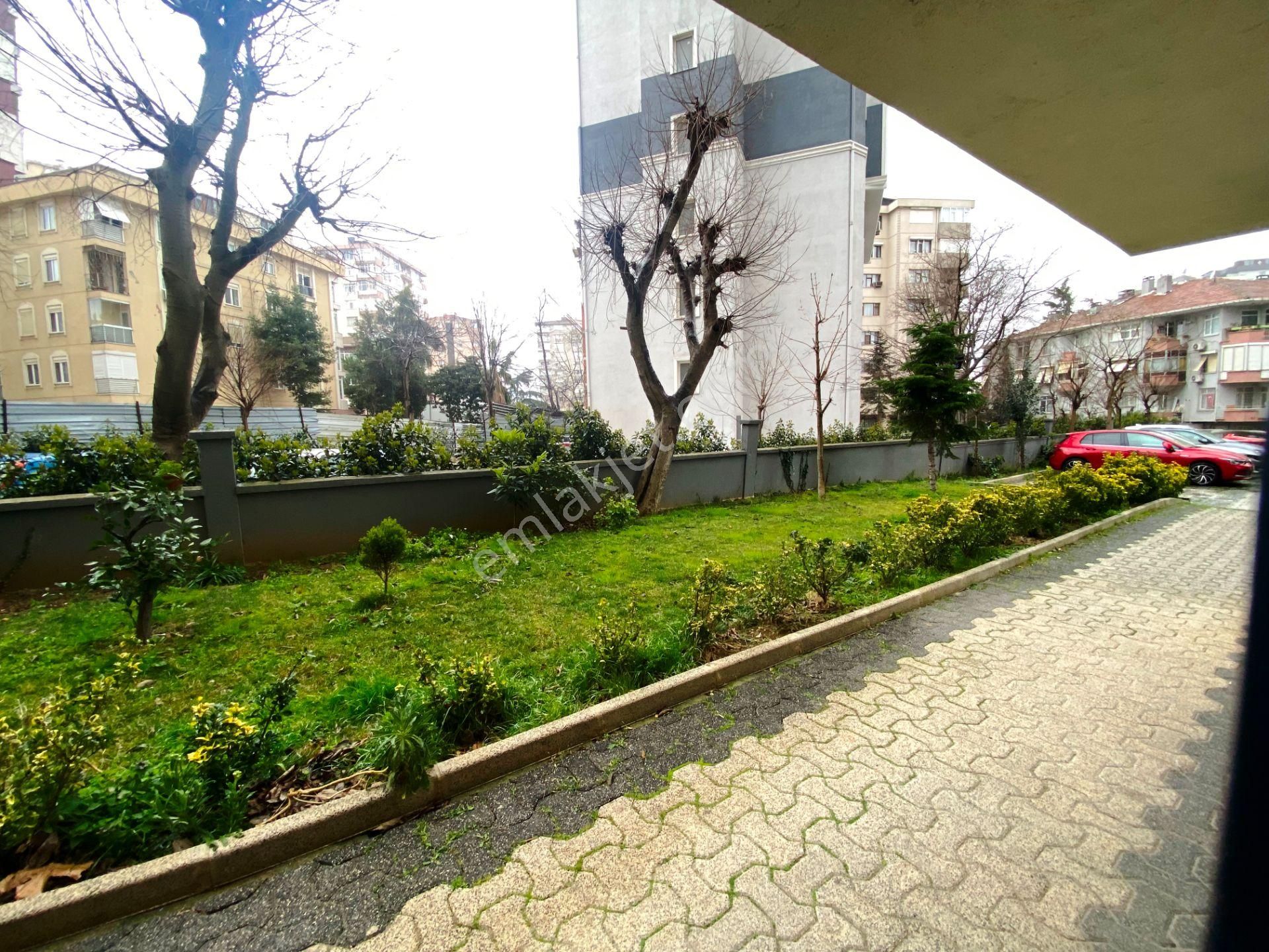 Feneryolu Marmaray Yanında 2018 Yapımı Ara Kat 130m2 Satılık 3+1