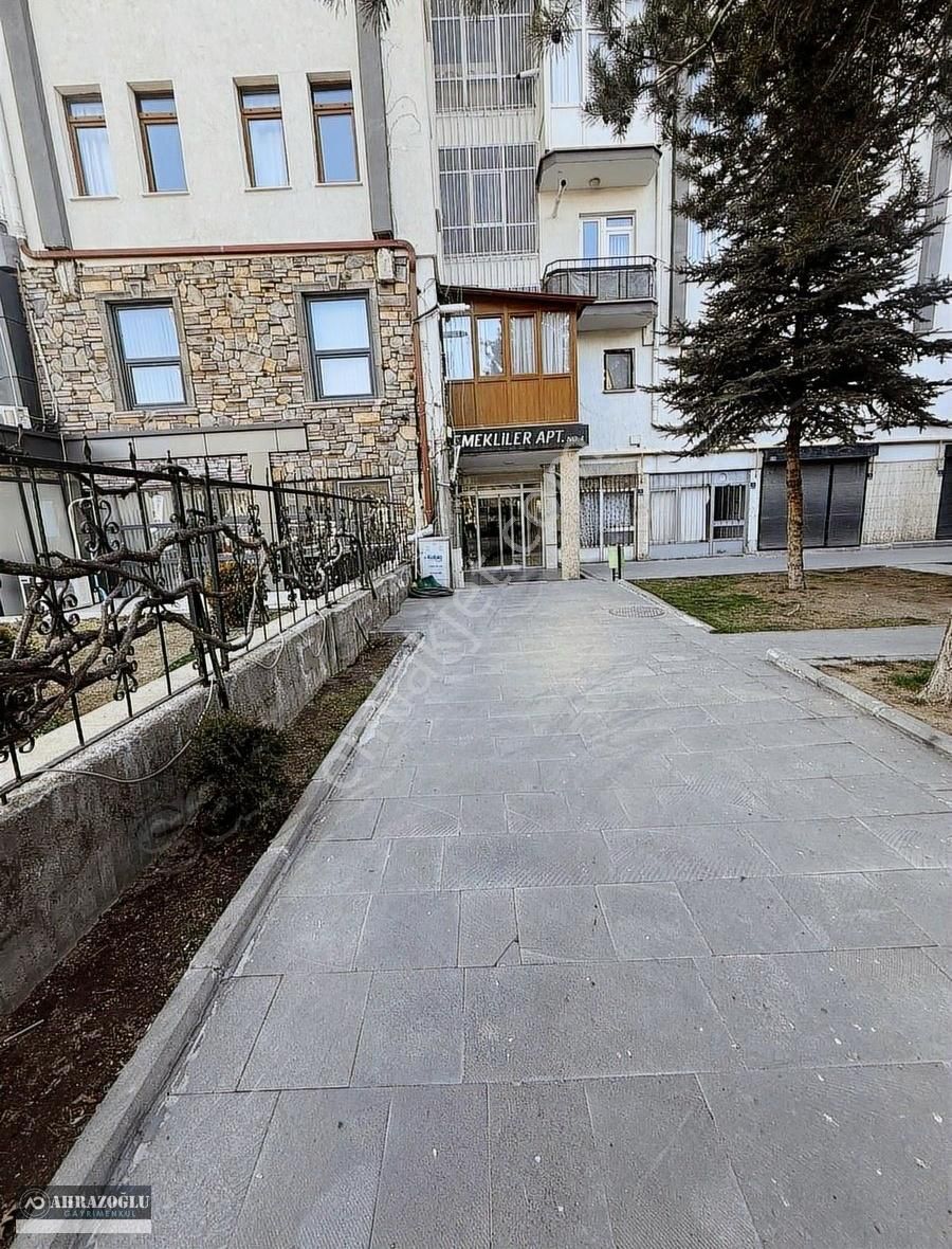 Ahrazoğlu Gayrimenkulden Gültepe De Yatırımlık Daire