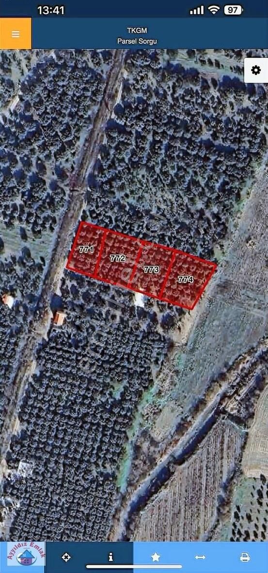 Medar Merkeze 750 Metre Uzaklıkta Hobi Bahçeleri