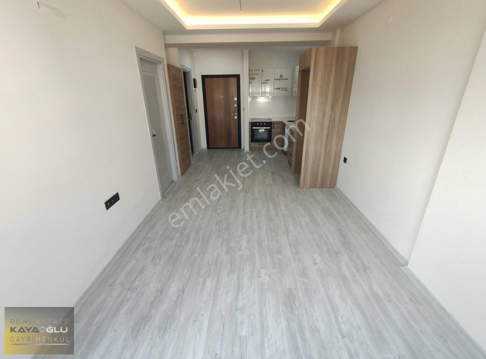Kayaoğlundan Balatçıkda İzban Üniversite Yakını Lüx Sıfır 1+1