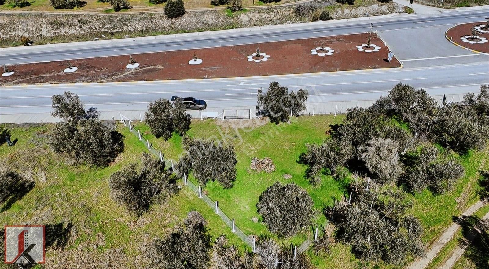 Acil Koçerlerden Balıkesir Edremit Duble Yola Cephe Satılık Arsa