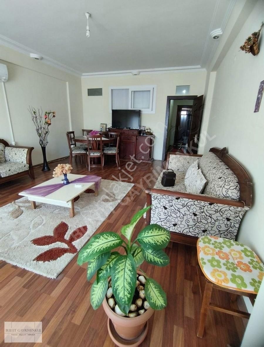 Dalaman Merkezi Konumda Satılık 1+1 Kapalı Mutfak Daire