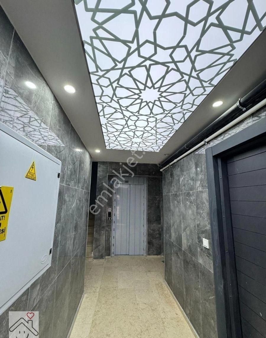 Avcılar Cihangirin En Merkezi Konumunda Sıfır 3+2 En Uygun Fiyatlı Geniş Dublex Daire