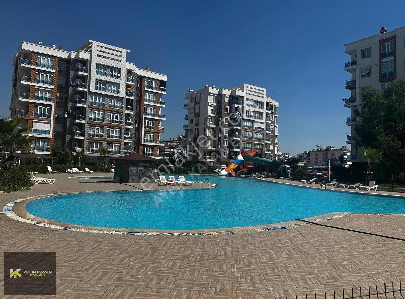 Göksu'da Adasu Konutlarında Eşyalı Kiralık 1+1 Daire