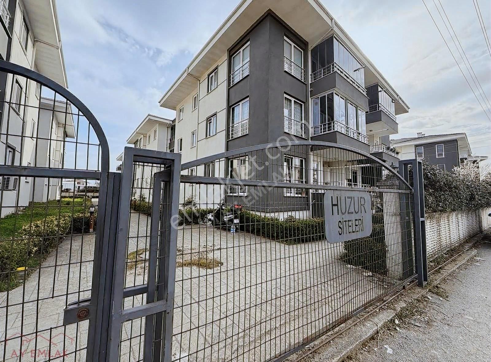 Ay Emlaktan Tekeler Mah'de 3+1 145m2 Mutfak Ayrı Kiralık Daire.