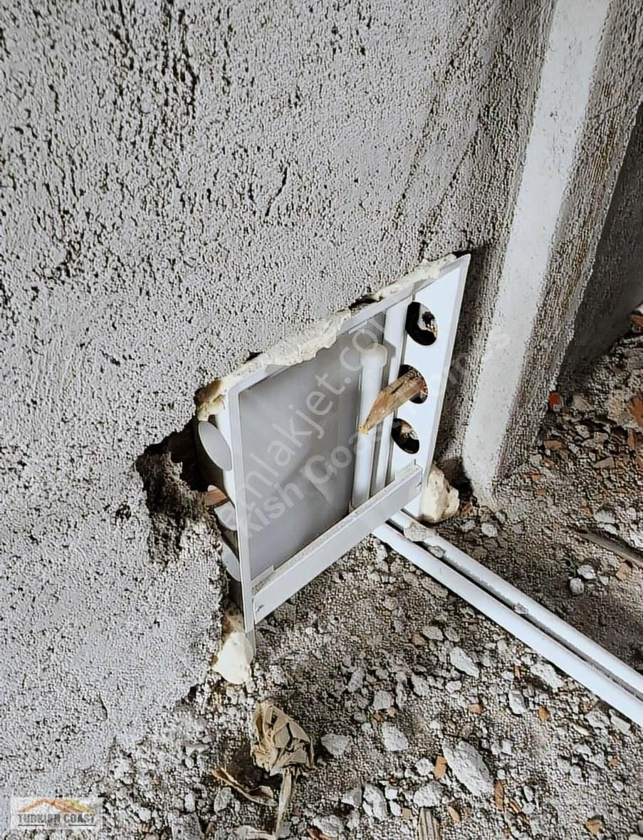 Seydikemer Gerişburnu Mahallesi'nde Havuzlu 5+1 Tribleks Villa