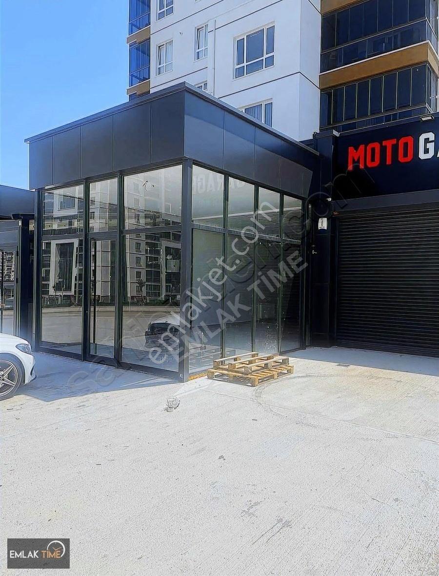 Zirve Caddesine Cephe 100 Mt Satılık Dükkan - Görsel 5