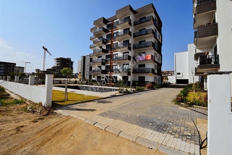 Aksu Altıntaş Mah. Yeni Havuzlu Lüks Sitede Satılık 1+1 Daire - Görsel 17