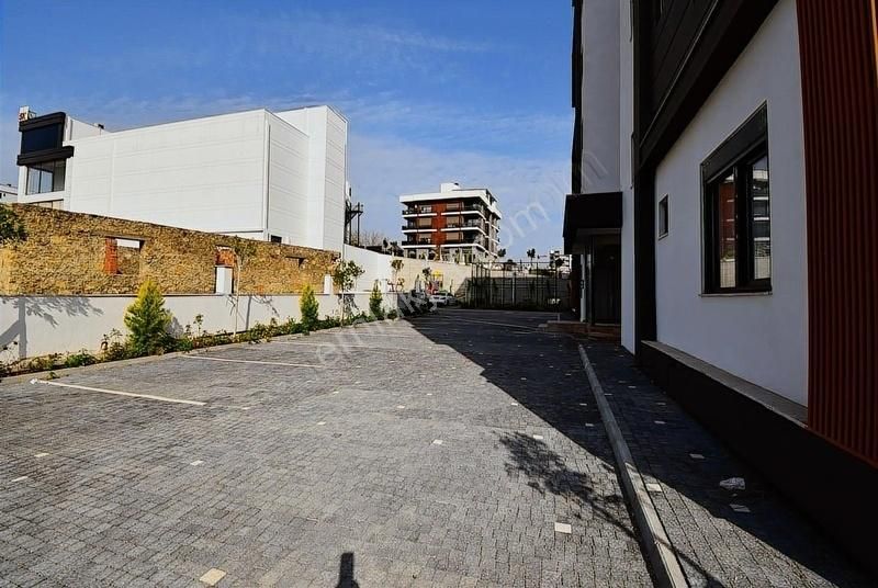 Aksu Altıntaş Mah. Yeni Havuzlu Lüks Sitede Satılık 1+1 Daire - Görsel 20