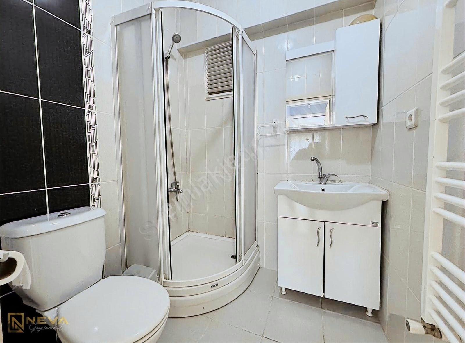 Serdivan Kemalpaşa Mah. Kiralık 2+1 75 M2 Eşyalı Daire