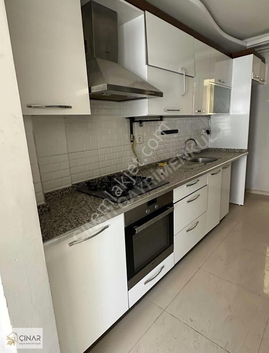 Çınar Gayrimenkulden Geniş Kullanışlı Satılık 3+1 Daire