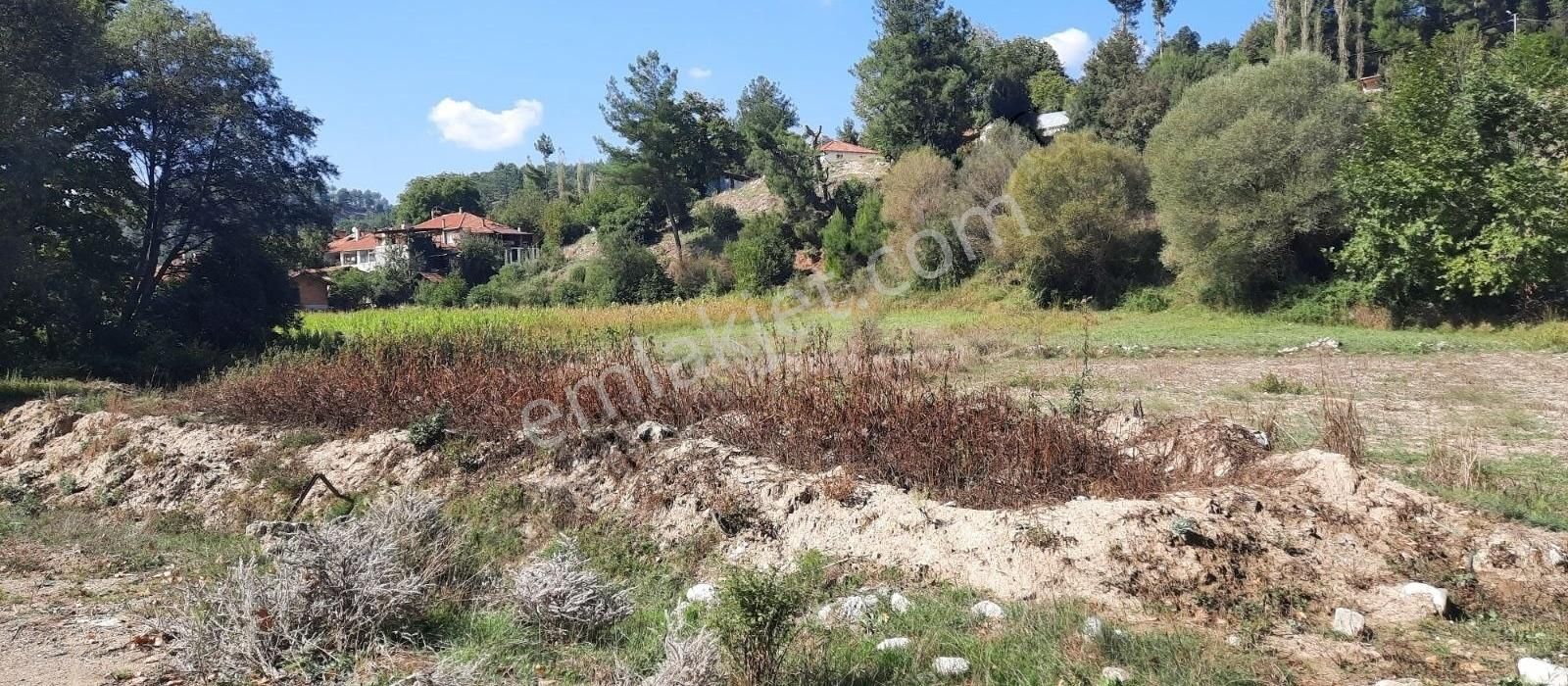Çameli Kirazlıyayla'da Satılık Müstakil Tapulu Tarla