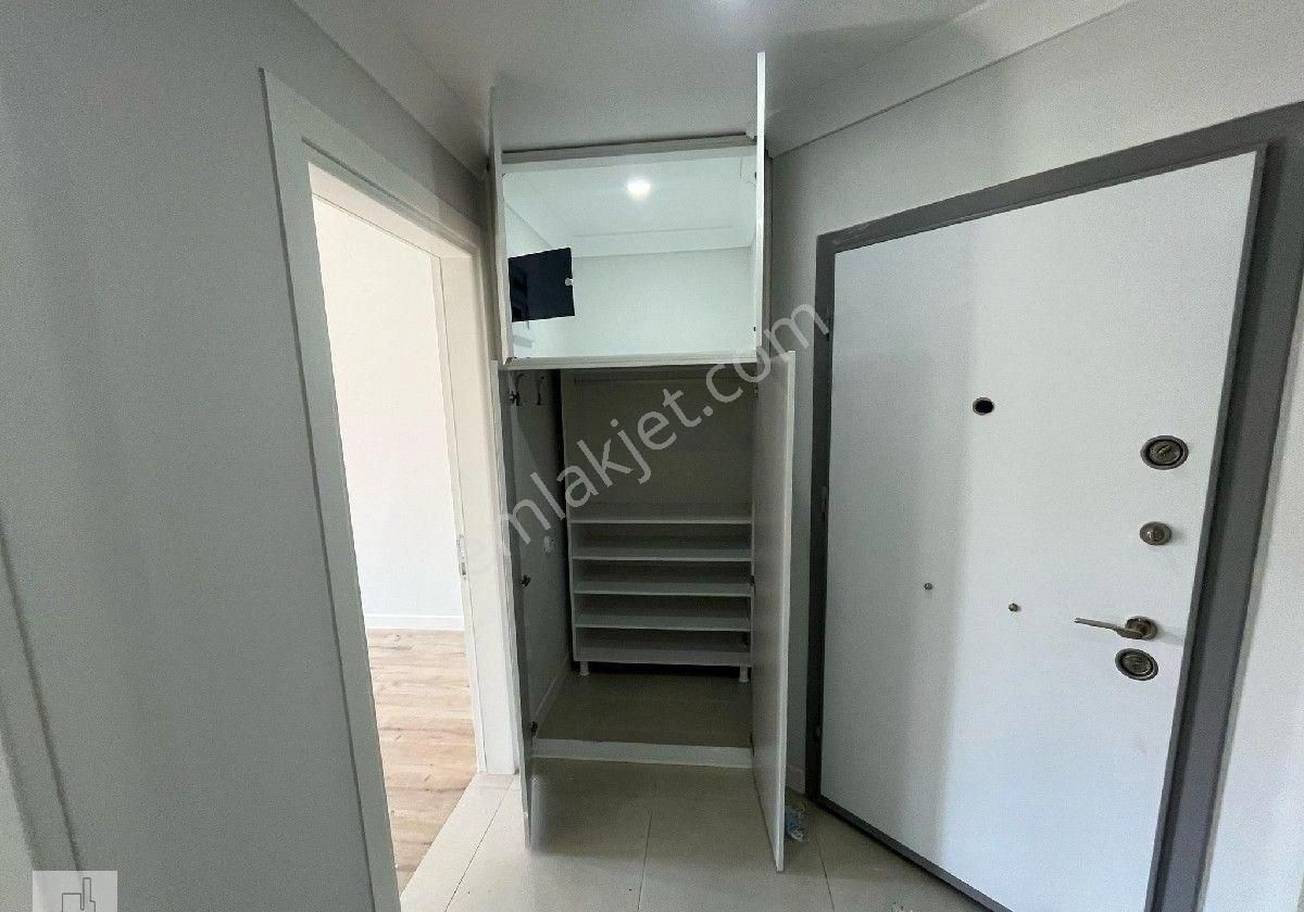 Altınoluk Merkezi Konumda Müstakil Bahçeli Kapalı Otoparklı Denize Yakın Ön Cephe 2+1 Sıfır Daire - Görsel 33
