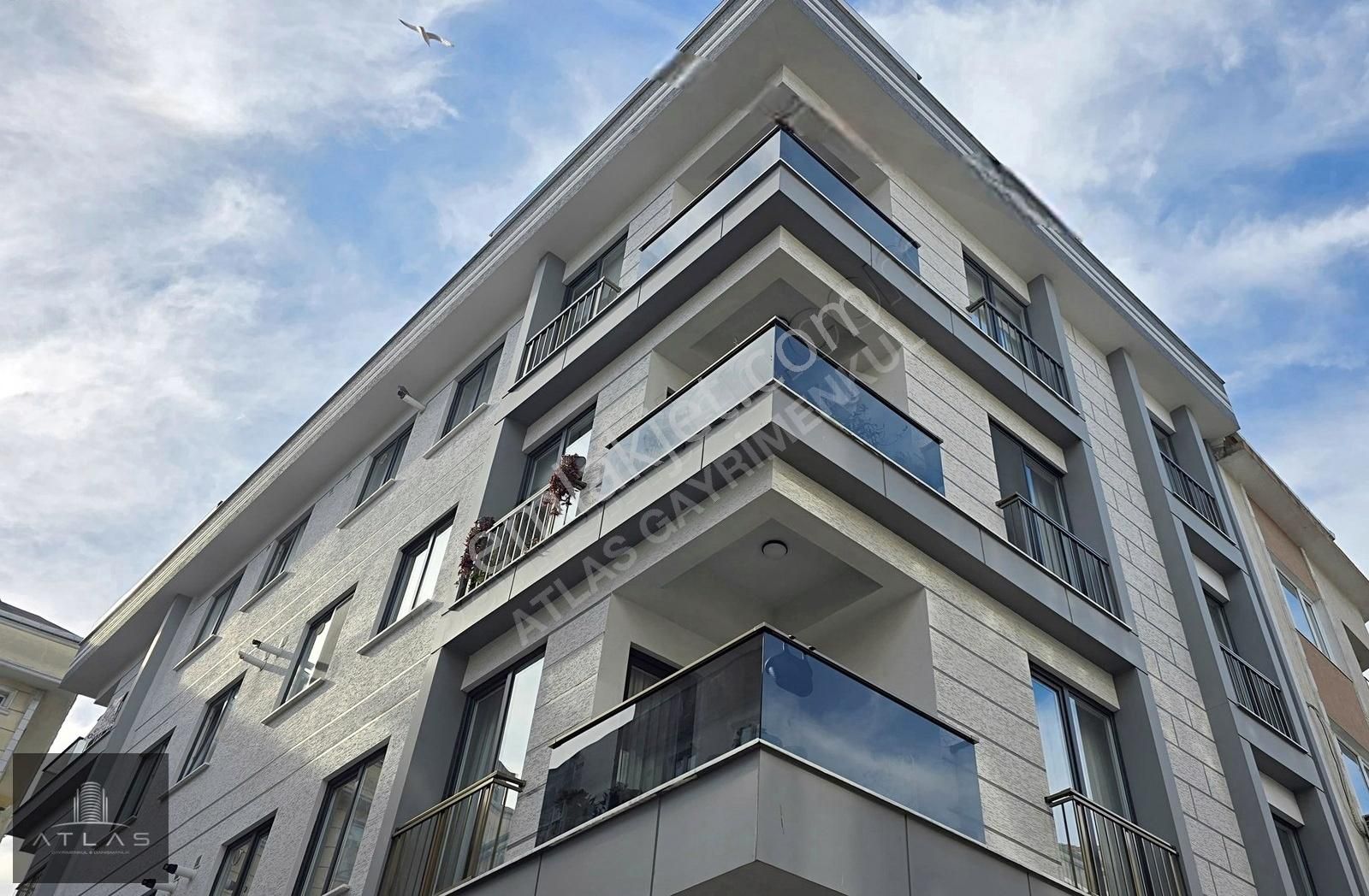 Atlas'tan,gümüşpala'da, 4+1, 190m2, Çift Girişli, Yüksek Tavanlı