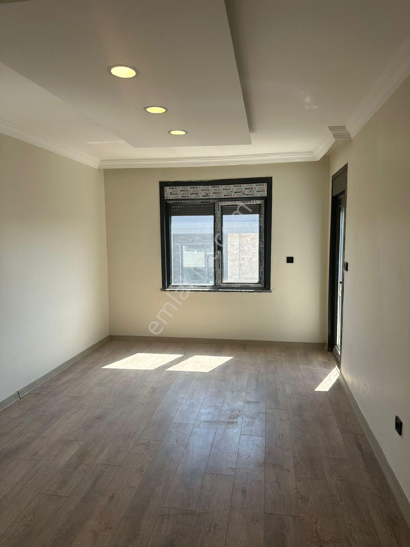 Butik Sitede Kendine İçinde Havuzlu Tuzla Tepeörende 4+1 Villa - Görsel 28