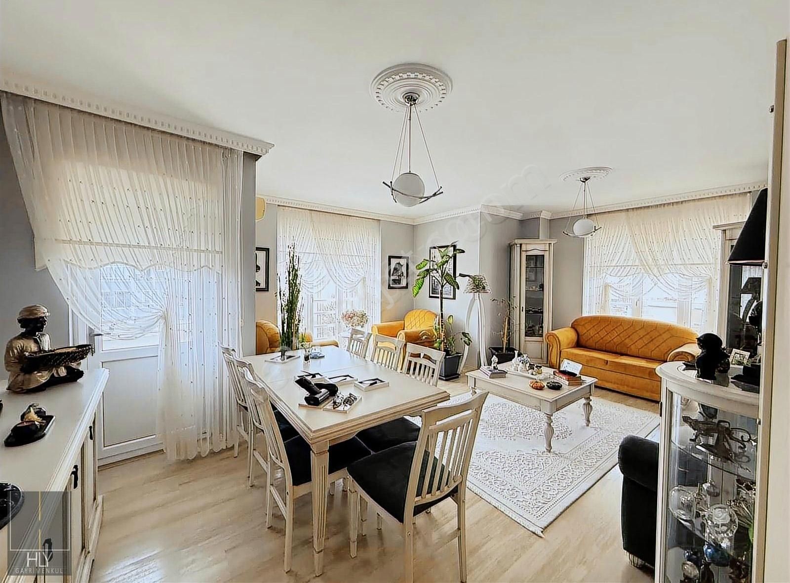 Hly^den Savaştepe Cad. Üzeri 130 M2 3+1 Arakat Kiralık Daire