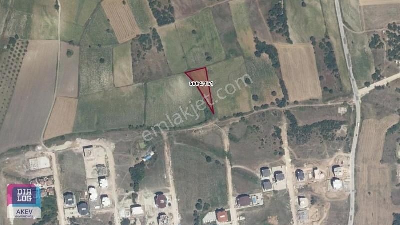 Merada Barbaros Bulvara Cephe Kooperatiften Satılık Arsalar