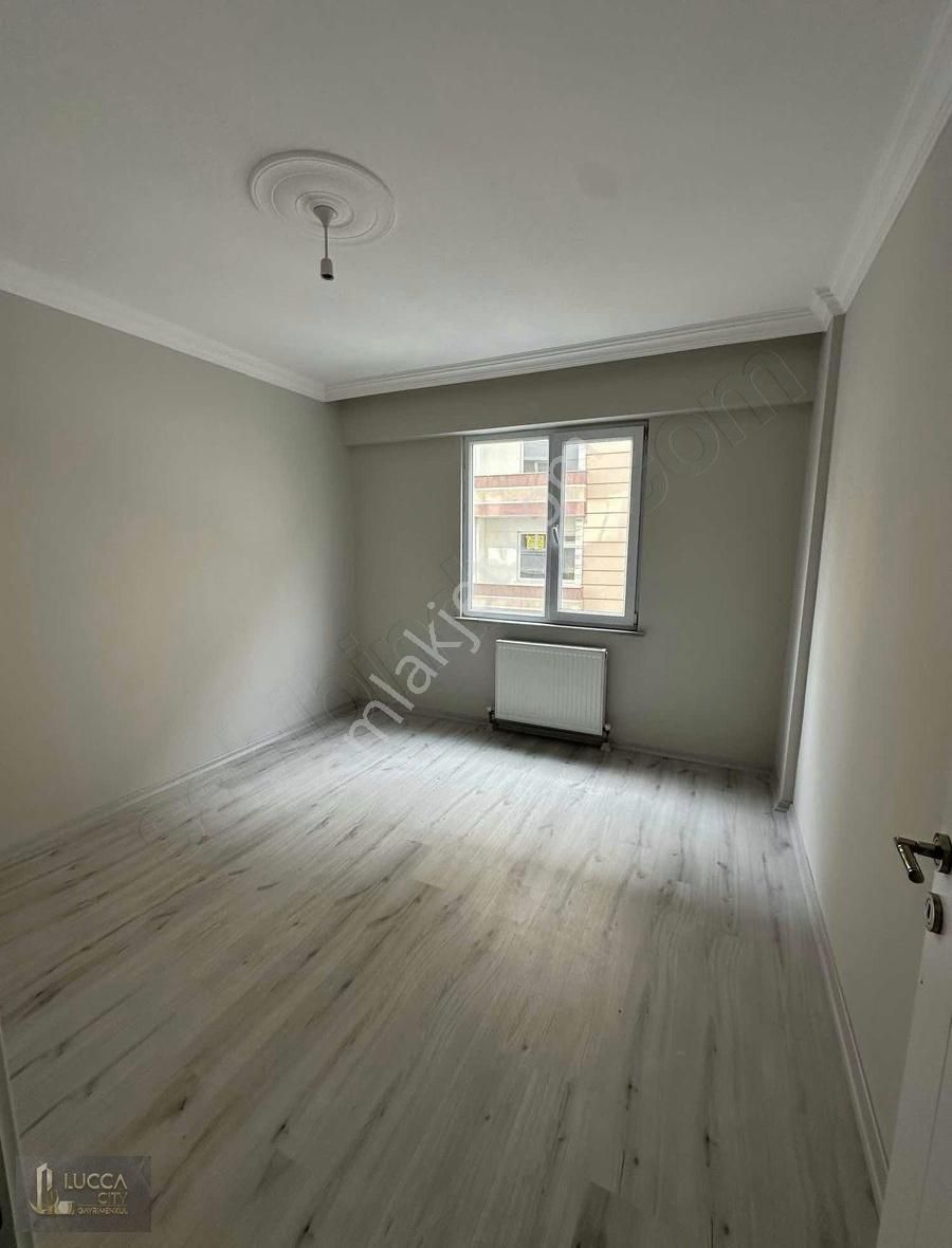 Şeyhsinan Mah Merkezi Konumda Satılık 3+1 Satılık Daire