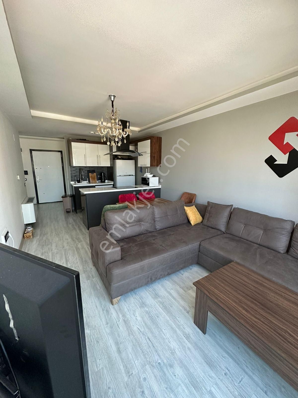 Yenişehir Kuzeykent Mah.de 4234 M² Alan Üzerine Kurulu 2+1 Havuzlu, Ebeveyn Banyolu Daire