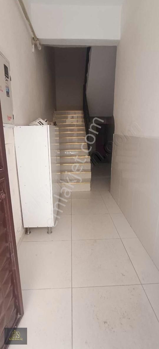 Hamitlerde Kiralık Daire 2+1 Giriş Kat