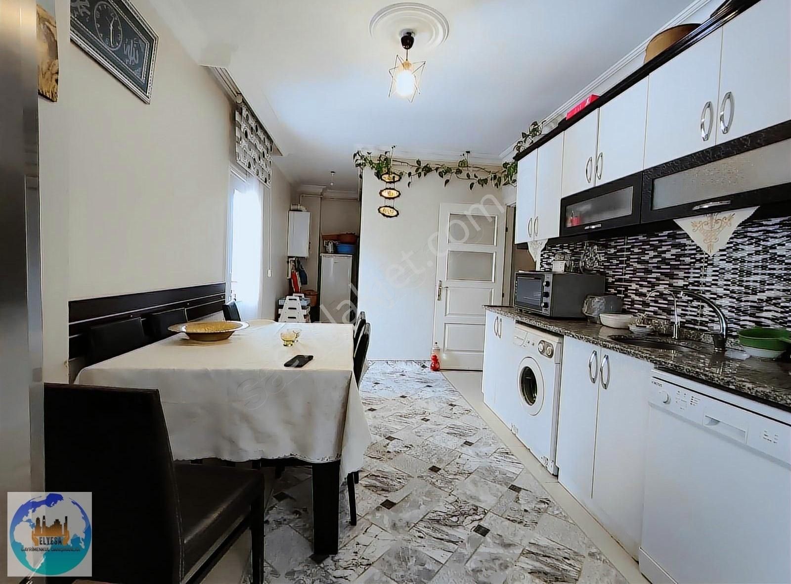 Çekmeköy Aydinlar Mah Satilik 2+1 Ters Dübleks 2 Balkonlu
