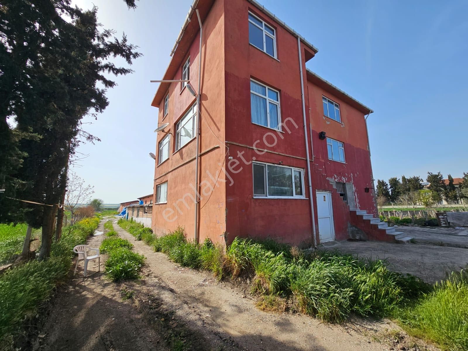 Molla Team'den Kiralık 1100 M2 Fabrika / Üretim Tesisi / Depo