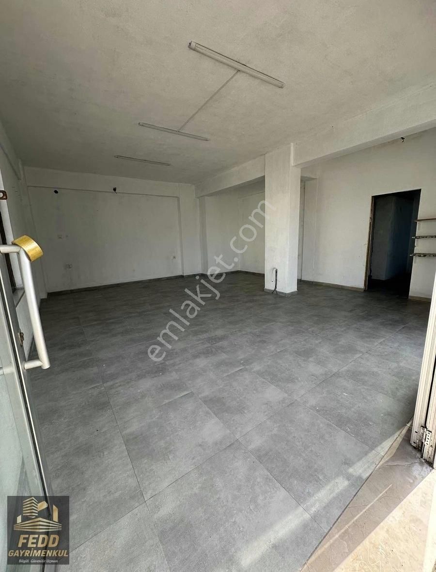 Merkezi Konumda 50 M2 Köşe İş Yeri