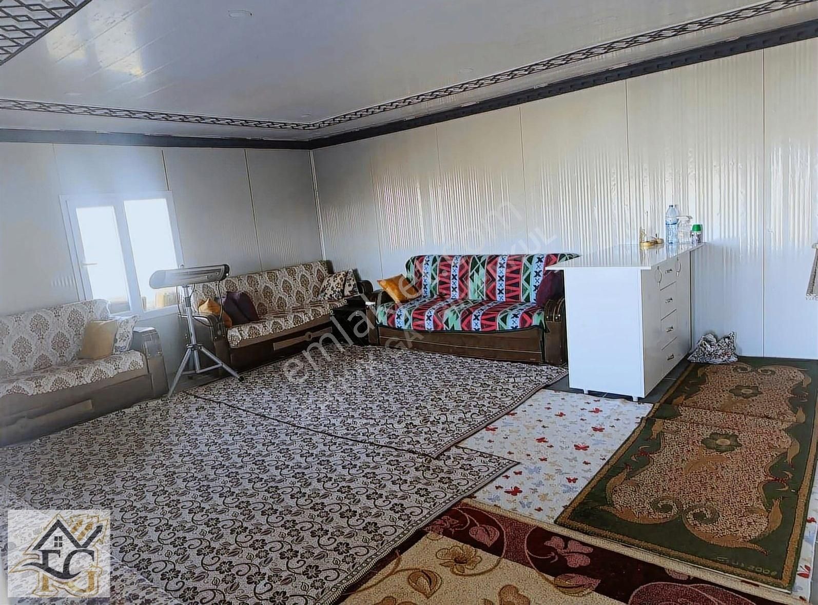 Faruk Emlaktan Satılık Gürsuda Bağ Evi