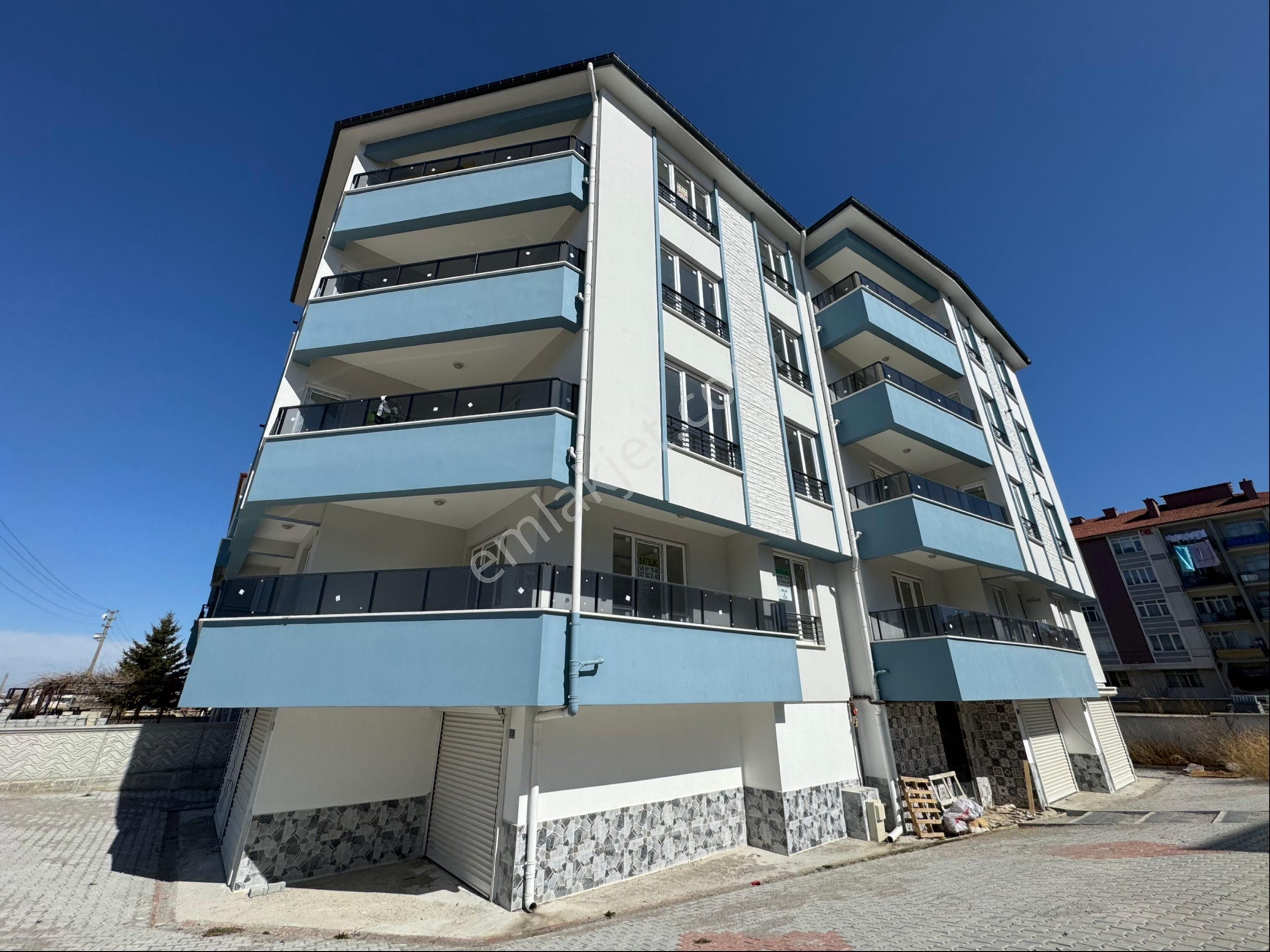 A-k Emlaktan Koşuyolu Cvr 3+1 Garajlı Yüksek Giriş Satılık Daire