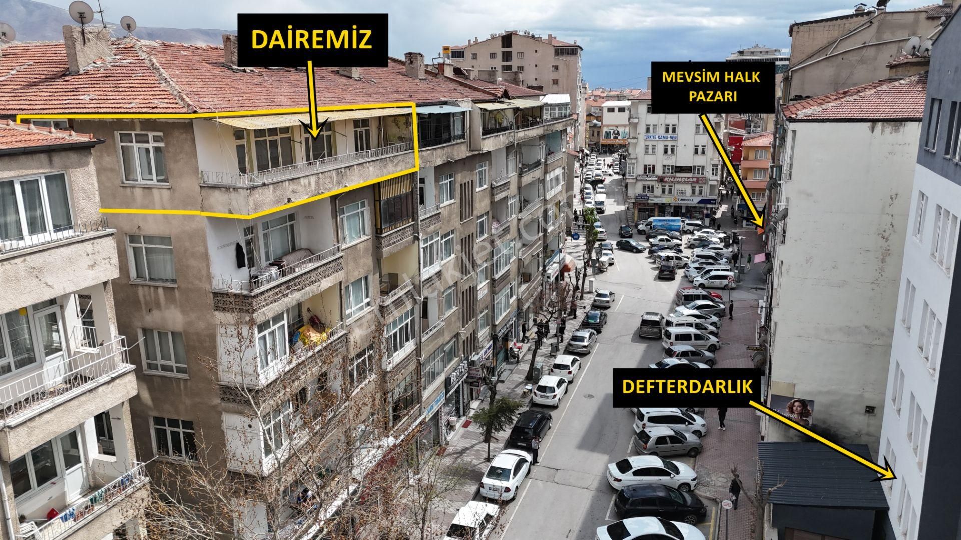 E.gökal Paşa Cami Yanı Tam Çarşı Merkez 3+1 Daire Bankalar Cad.