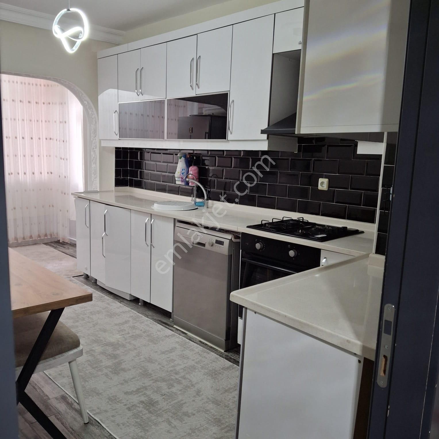 Mç Emlak'tan Alsancak Mah'de 3+1 Satılık Daire
