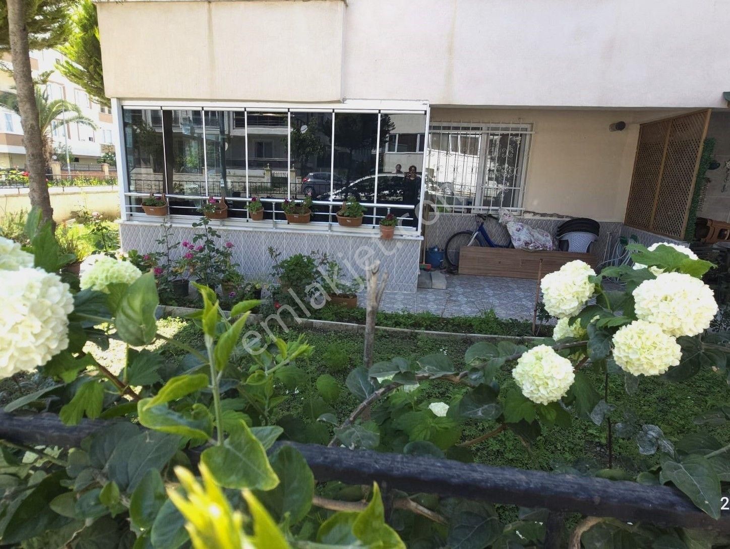 Egeyıldız Gayrimenkuldan Ön Cephe Yüksek Giriş 2+1
