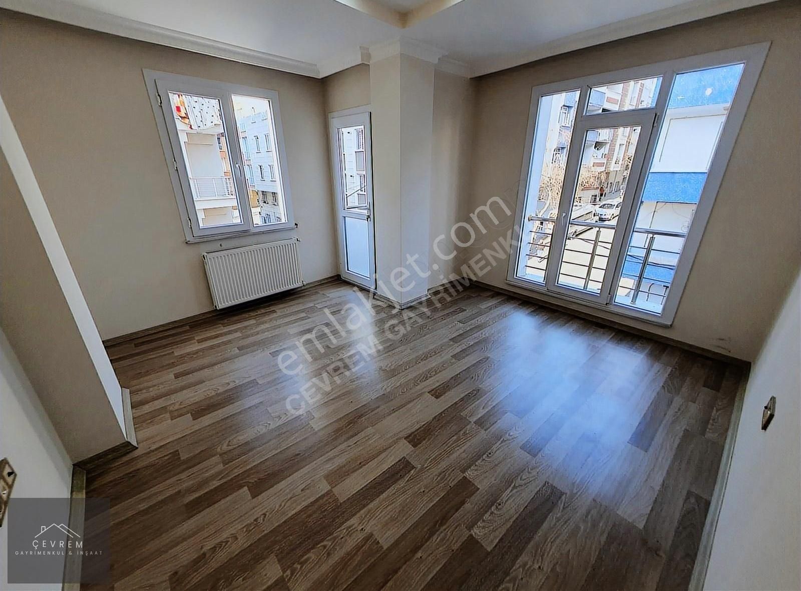 **çevrem**den Üçevler'de 2+1 85m² Yatırıma Uygun 2.kat Daire