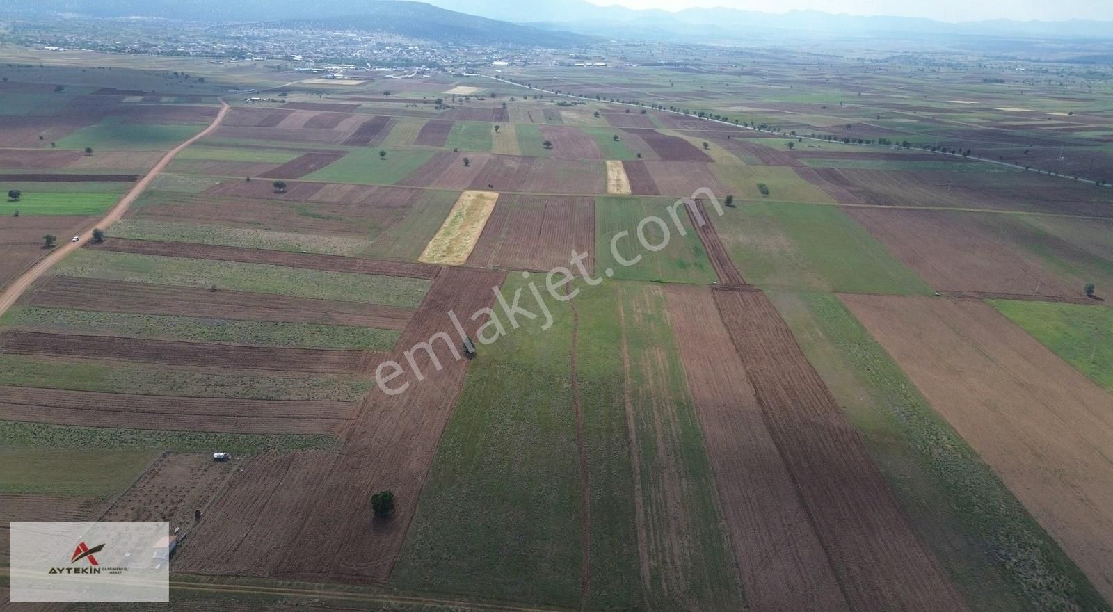 Bahçelik Sulanır Tarla / 5.936 M² / Konya /akören / Hacılar