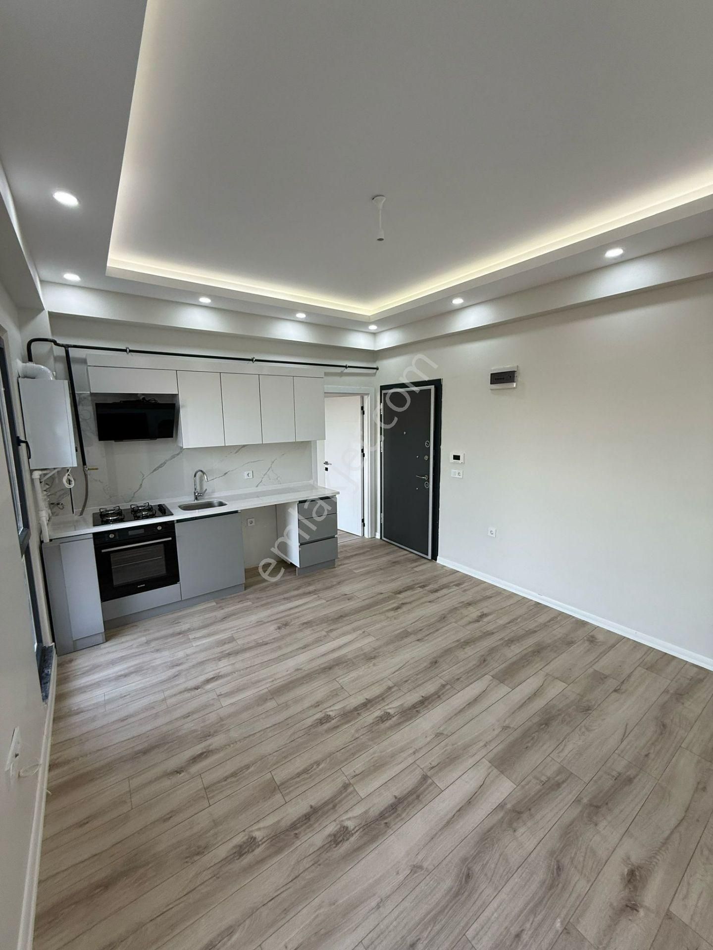 Ekşioğlu 'dan Tekirdağ Süleymanpaşa Atatürk Mahallesinde Kiralık Daire 1+1