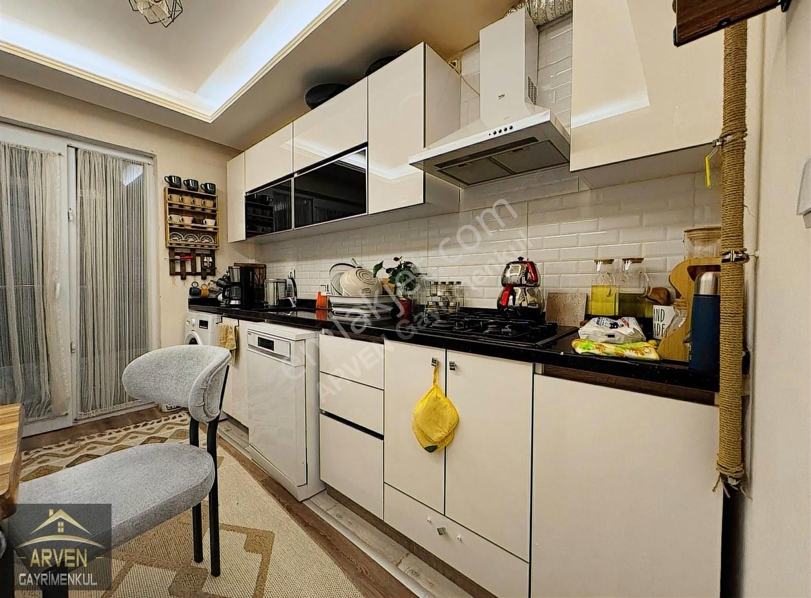 Arven'den Çağlayan Mh. Yeni Binada Asansörlü Masrafsız 2+1 Daire