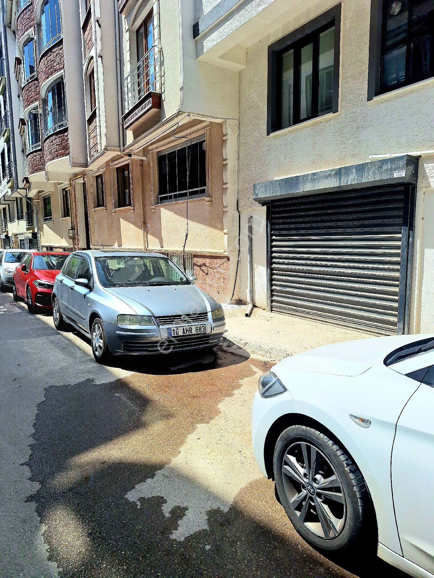 Karacabey Yenice Mahallesinde Satılık Arakat Daire