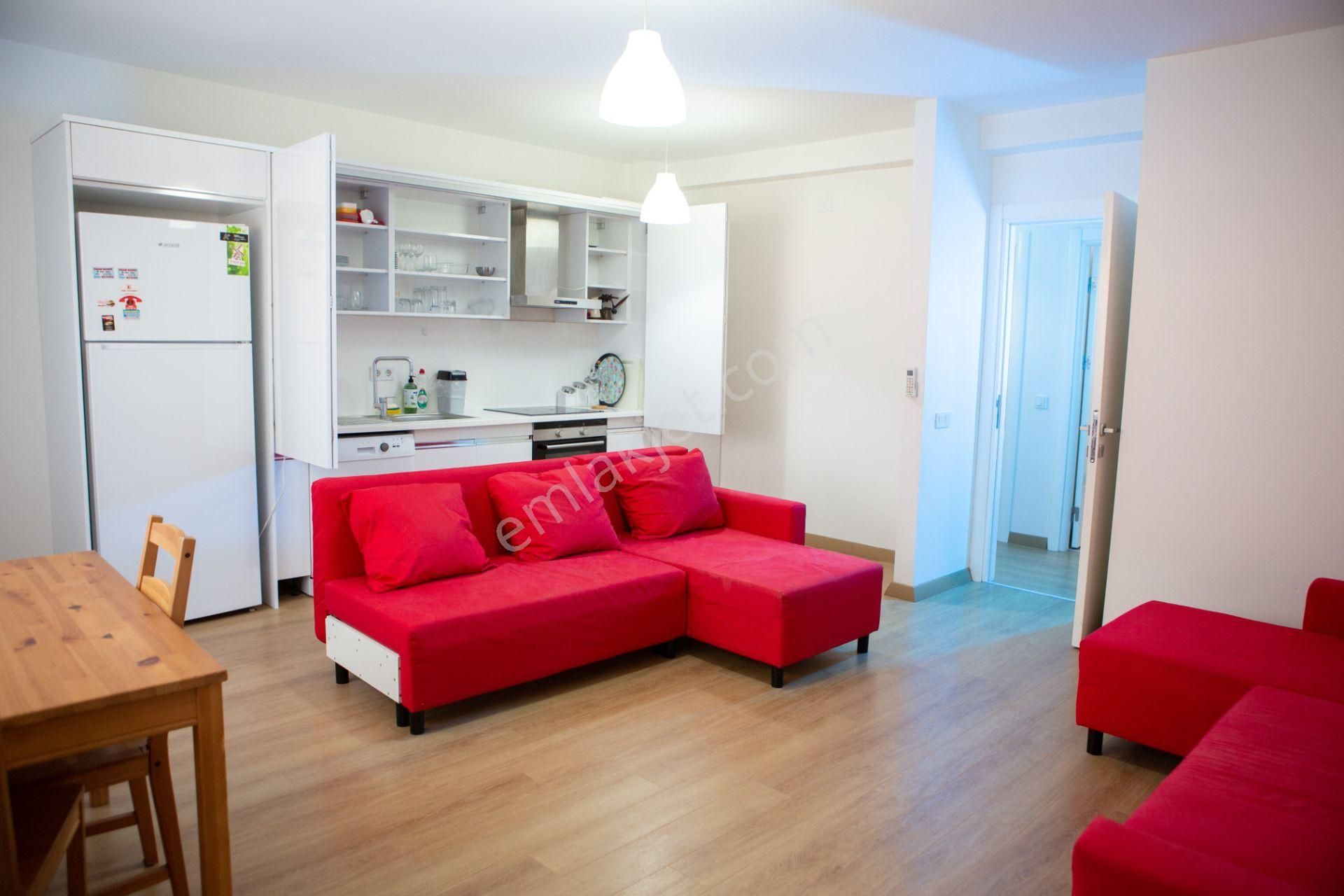 Sezonluk Kiralık Ilıca, Yıldızburnu'nda 2 + 1 Modern Eşyalı Daire