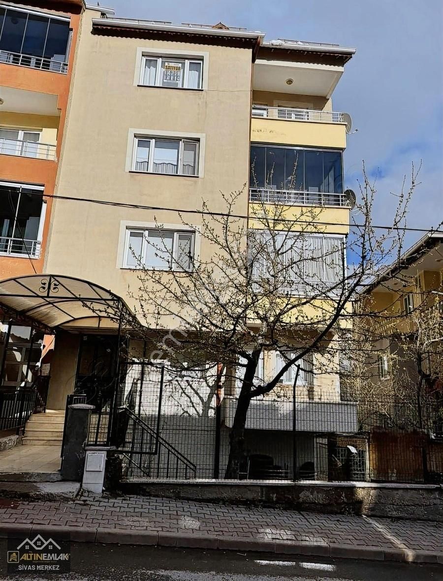 Cuma Pazarı Civarı,masrafsız ''5+1 Dubleks '' Daire