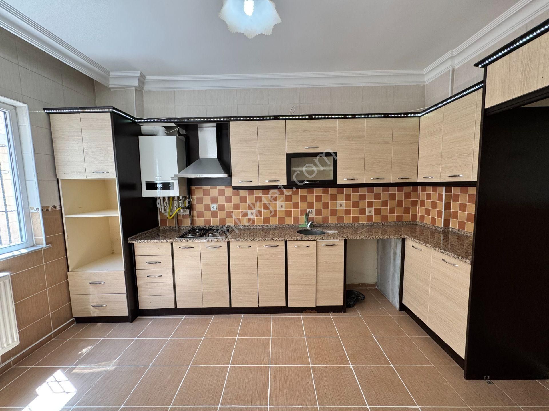 Babil Emlaktan Kiralık Beşevlerde 3+1 Bakımlı Yüksek Giriş Daire